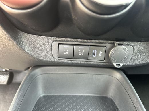 Toyota Aygo 1.0 VVT-i MT ActivLease financial lease