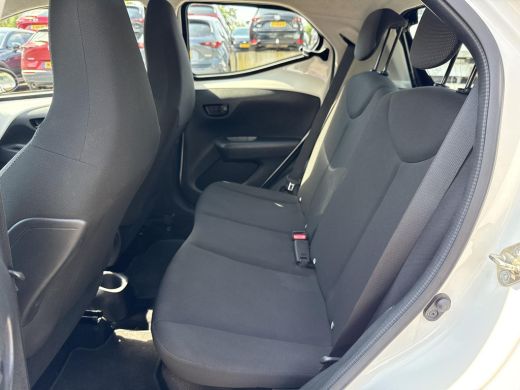 Toyota Aygo 1.0 VVT-i x-fun | Airco | NAP | Dealer onderhouden ActivLease financial lease