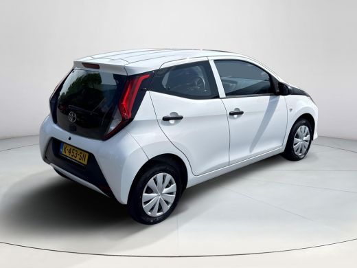 Toyota Aygo 1.0 VVT-i x-fun | Airco | NAP | Dealer onderhouden ActivLease financial lease