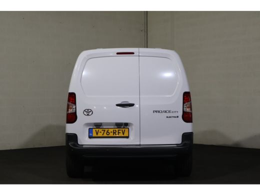 Toyota ProAce L2 50 kWh Comfort ActivLease financial lease