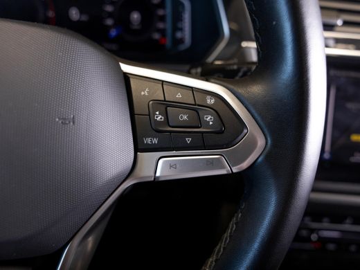 Volkswagen Tiguan 1.5 TSI Life Business / 150pk / Achteruitrij camera / Stoel en stuur verwarming / ActivLease financial lease