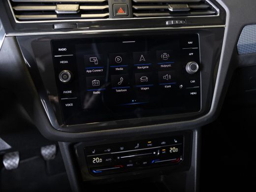 Volkswagen Tiguan 1.5 TSI Life Business / 150pk / Achteruitrij camera / Stoel en stuur verwarming / ActivLease financial lease