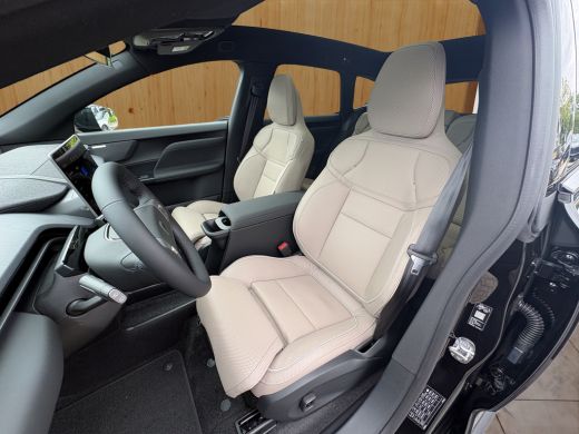 Volvo  EX60 375 kW P10 electric Ultra AWD | BLIS | Stoel + Stuur Verwarming | Stoel Massage | 360 Camera | Pi... ActivLease financial lease