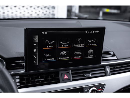 Audi A4 Avant 35 TFSI S edition Competition ActivLease financial lease
