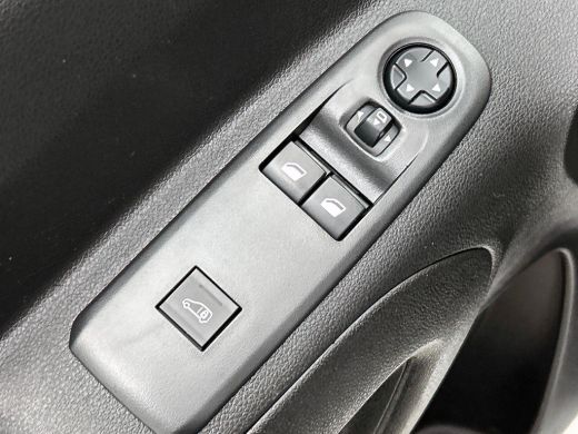 Citroën Berlingo 1.2 130pk AUT. CAMERA | NAVI & CARPLAY | ALLE MILIEUZONES ActivLease financial lease
