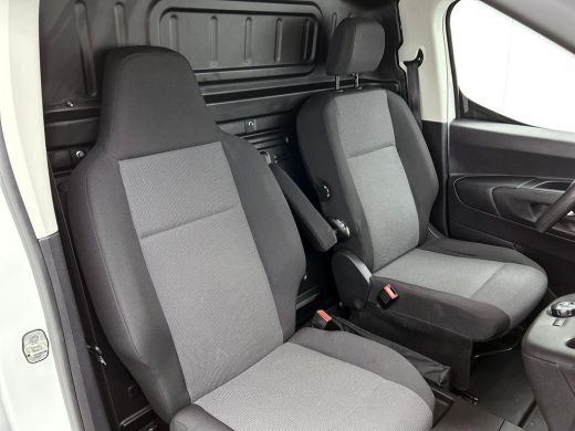 Citroën Berlingo 1.2 130pk AUT. CAMERA | NAVI & CARPLAY | ALLE MILIEUZONES ActivLease financial lease