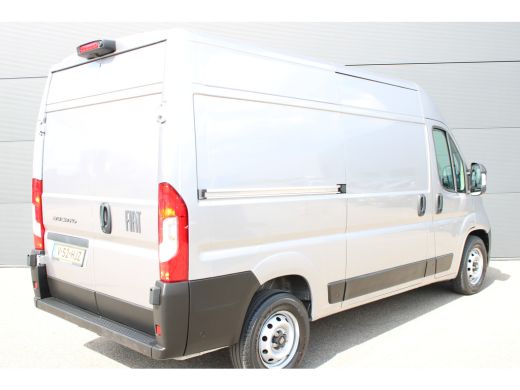 Fiat Ducato 2.2 MultiJet 180pk S&S L2H2 3.5t | Automaat | Navigatie | Camera | Climate control | Parkeersenso... ActivLease financial lease