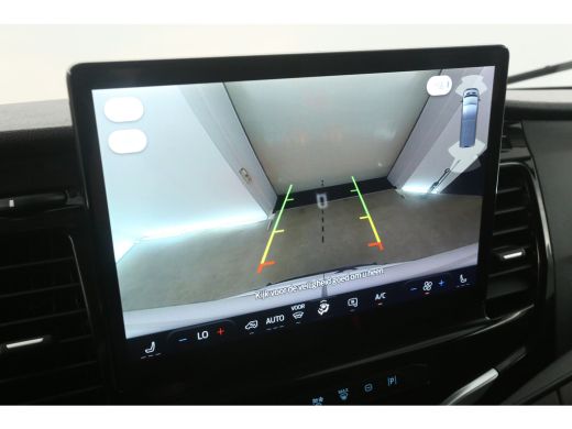 Ford E-Transit L3H3 68 kWh 184PK | Snelladen | SOH 95% | Clima | Camera | Cruise | 3 Zits | Carplay ActivLease financial lease