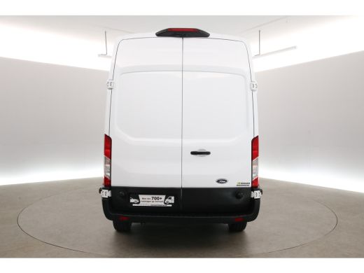 Ford E-Transit L3H3 68 kWh 184PK | Snelladen | SOH 95% | Clima | Camera | Cruise | 3 Zits | Carplay ActivLease financial lease