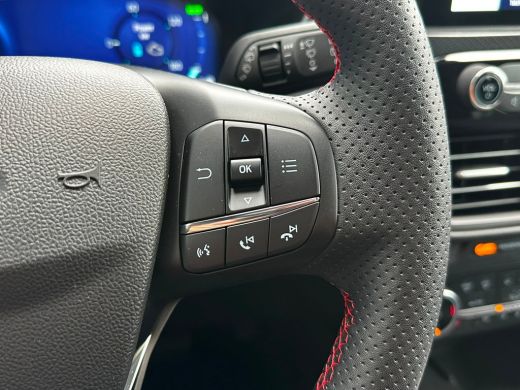 Ford Kuga 2.5 PHEV ST-Line | ELKTR WEGKLAPBARE TREKHAAK| ADAPTIEVE CRUISE CONTROL| CLIMATE CONTROL| STOEL/S... ActivLease financial lease