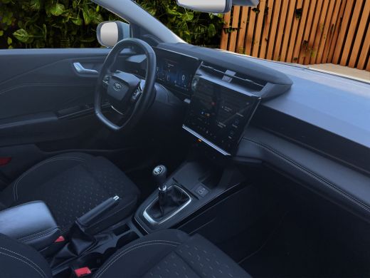 Ford Puma 1.0 EcoBoost Hybrid Titanium | NL auto | 1e eig. | Navi | Draadloos Apple Carplay | Stoel- stuurv... ActivLease financial lease