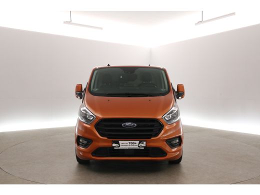 Ford Transit Custom 2.0 TDCI L2H1 185PK Sport | Automaat | Airco | Cruise | Camera | 3 Zits | Carplay | Trekhaak ActivLease financial lease