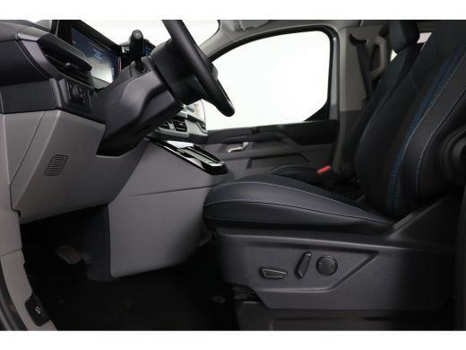 Ford Transit Custom 320 2.5 PHEV L2H1 Sport DC | Trekhaak | 360* Camera | Adaptieve Cruise Control | Stoel & Stuurver... ActivLease financial lease