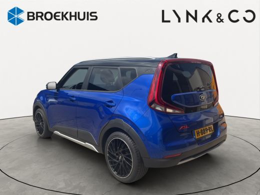 Kia e-Soul ExecutiveLine 64 kWh | Stoelverwarming + koeling | Achterbank verwarmd | Premium audio | Achterui... ActivLease financial lease