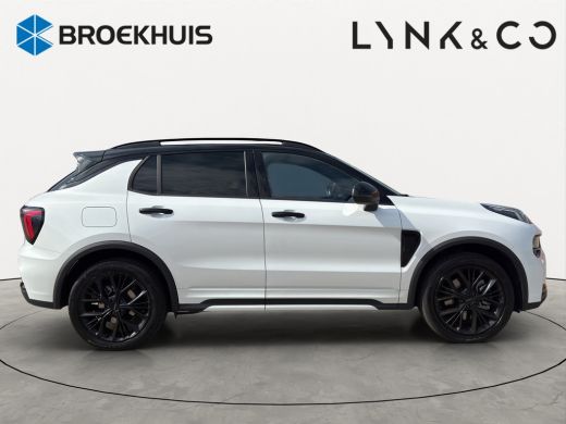 Lynk & Co 01 1.5 More | Afwijkende dakkleur | Alarmsysteem | Apple Carplay/Android Auto|telefoonintegratie pre... ActivLease financial lease