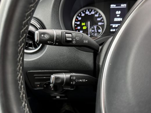 Mercedes-Benz eVito Extra Lang 66 kWh DC 5 persoons 266km WLTP Schuifdeur L+R Camera Navigatie Camera Dubbele cabine ActivLease financial lease