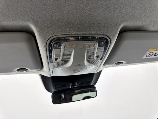 Mercedes-Benz eVito Extra Lang 66 kWh DC 5 persoons 266km WLTP Schuifdeur L+R Camera Navigatie Camera Dubbele cabine ActivLease financial lease