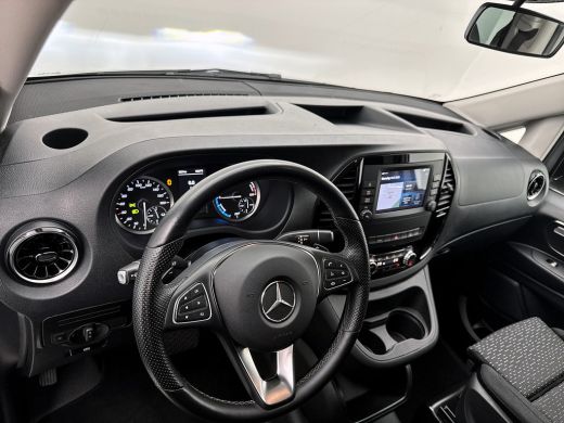 Mercedes-Benz eVito Extra Lang 66 kWh DC 5 persoons 266km WLTP Schuifdeur L+R Camera Navigatie Camera Dubbele cabine ActivLease financial lease
