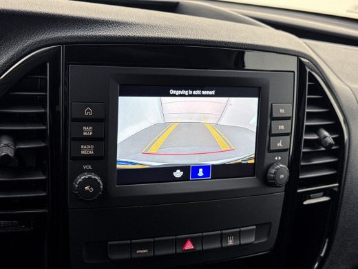 Mercedes-Benz eVito Extra Lang 66 kWh DC 5 persoons 266km WLTP Schuifdeur L+R Camera Navigatie Camera Dubbele cabine ActivLease financial lease