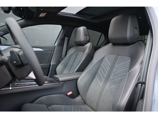 Opel Astra 1.6 Turbo Plug In Hybrid Ultimate | Schuif-/Kanteldak | Massage | Elektr. Stoelen | LED-Matrix | ... ActivLease financial lease
