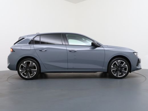 Opel Astra Business Edition | ND | 11 kW boordlader (3-fase) | Achteruitrijcamera | Adaptive Cruise Control ActivLease financial lease