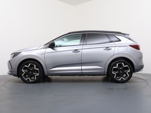 Opel Grandland 1.6 Turbo Plug-In Hybrid GS Line | Adaptieve Cruise Control | Stoel en stuurwiel verwarming | | A... ActivLease financial lease