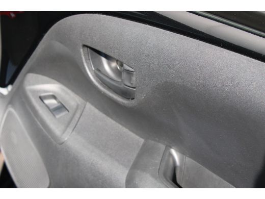 Peugeot 108 1.0 e-VTi Active | Airconditioning | Bluetooth | Mistlampen | Extra getinte ramen | NL auto | 42... ActivLease financial lease