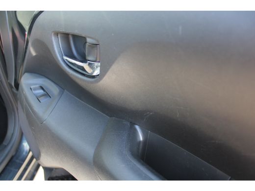 Peugeot 108 1.0 e-VTi Allure | Navi by app | Camera | Climate control | Lichtmetaal | Bluetooth | ActivLease financial lease