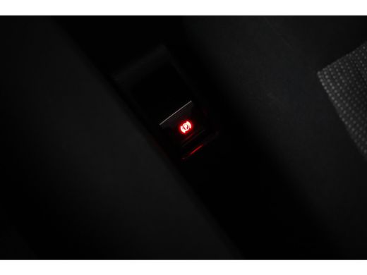 Peugeot Expert 2.0 BlueHDi 145 L3 | Achteruitrijcamera | Airco (automatisch) | Cruise control ActivLease financial lease