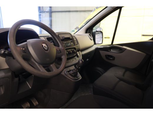 Renault Trafic 1.6 dCi T29 L2H1 LANG AIRCO TREKHAAK ActivLease financial lease