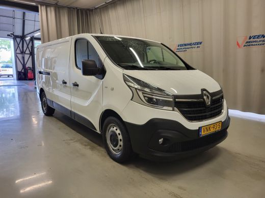 Renault Trafic 2.0dCi 145pk L2/H1 Automaat Euro 6! ActivLease financial lease