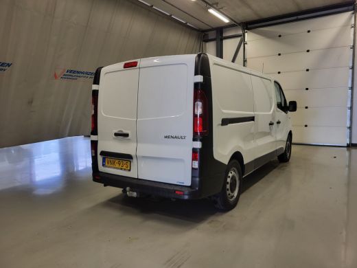 Renault Trafic 2.0dCi 145pk L2/H1 Automaat Euro 6! ActivLease financial lease