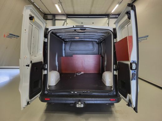 Renault Trafic 2.0dCi 145pk L2/H1 Automaat Euro 6! ActivLease financial lease