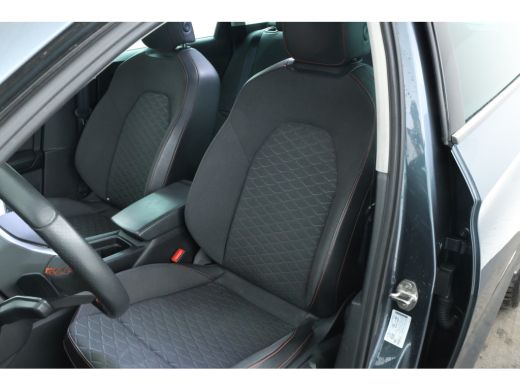 Seat Leon Sportstourer 1.4 TSI eHybrid PHEV FR Business Intense Automaat, Digital Dash, Adaptieve Cruise ActivLease financial lease