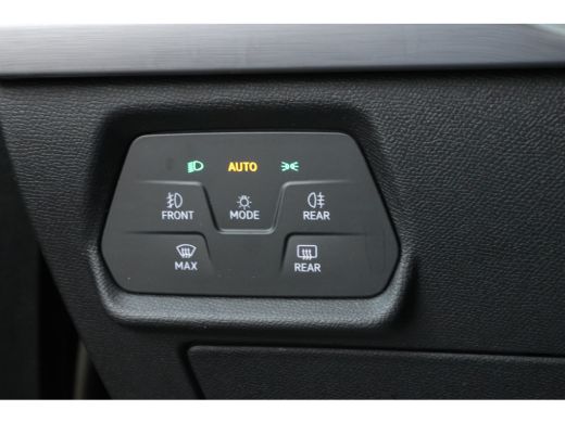 Seat Leon Sportstourer 1.4 TSI eHybrid PHEV FR Business Intense Automaat, Digital Dash, Adaptieve Cruise ActivLease financial lease