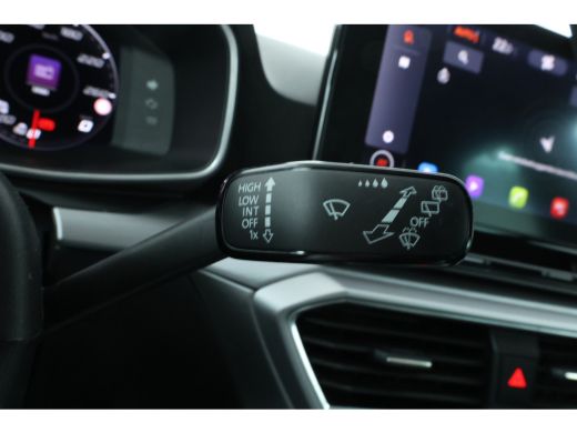 Seat Leon Sportstourer 1.4 TSI eHybrid PHEV FR Business Intense Automaat, Digital Dash, Adaptieve Cruise ActivLease financial lease