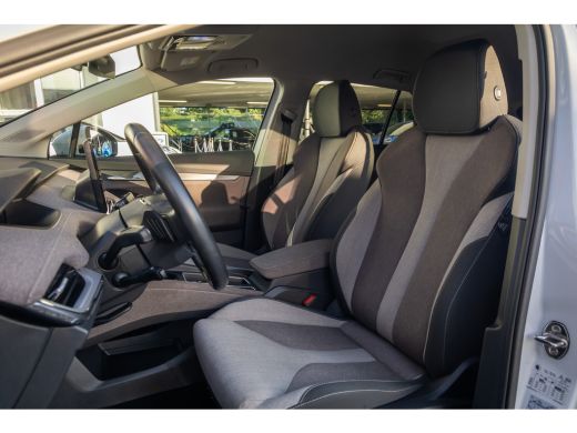 Skoda Enyaq iV 60 First Edition | Cruise adaptief | Memory | Matrix LED | Stuur+stoel verwarming | Keyless | Dod... ActivLease financial lease