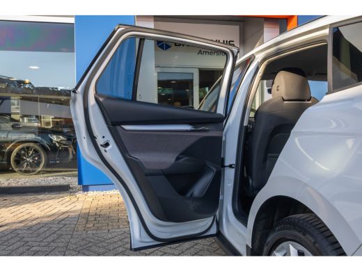 Skoda Enyaq iV 60 First Edition | Cruise adaptief | Memory | Matrix LED | Stuur+stoel verwarming | Keyless | Dod... ActivLease financial lease