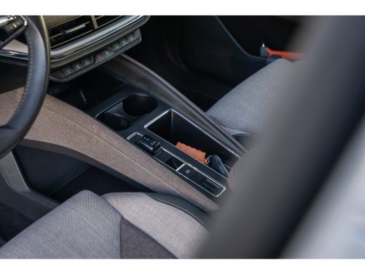 Skoda Enyaq iV 60 First Edition | Cruise adaptief | Memory | Matrix LED | Stuur+stoel verwarming | Keyless | Dod... ActivLease financial lease
