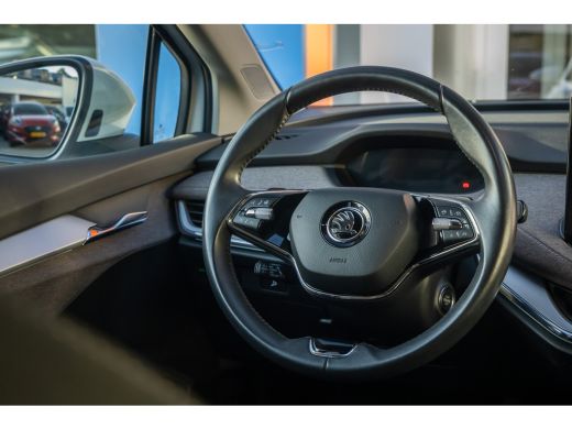 Skoda Enyaq iV 60 First Edition | Cruise adaptief | Memory | Matrix LED | Stuur+stoel verwarming | Keyless | Dod... ActivLease financial lease