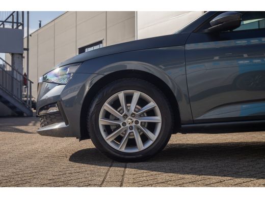 Skoda Scala 1.0 TSI Ambition | Apple Carplay/Android Auto | Digitaal dashboard | Airco | Cruise control | Nav... ActivLease financial lease