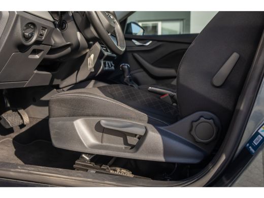 Skoda Scala 1.0 TSI Ambition | Apple Carplay/Android Auto | Digitaal dashboard | Airco | Cruise control | Nav... ActivLease financial lease
