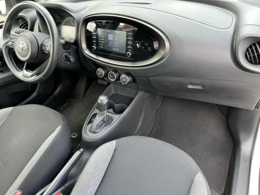 Toyota Aygo 1.0 VVT-i S-CVT Play | Automaat | Airconditioning | Carplay | Parkeercamera | Adaptive cruise con... ActivLease financial lease