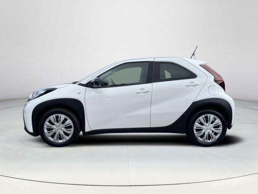 Toyota Aygo 1.0 VVT-i S-CVT Play | Automaat | Airconditioning | Carplay | Parkeercamera | Adaptive cruise con... ActivLease financial lease