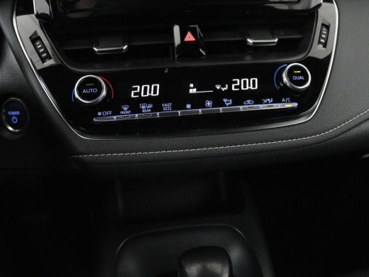 Toyota Corolla Touring Sports 1.8 Hybrid Business | Camera | Adaptive cruise | Navigatie | Bluetooth | Climate Control | PDC ActivLease financial lease