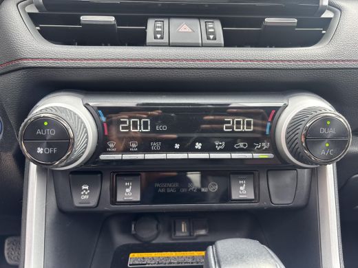 Toyota RAV4 2.5 Plug-in Hybrid AWD Style Innovation Pack ActivLease financial lease