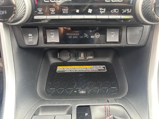 Toyota RAV4 2.5 Plug-in Hybrid AWD Style Innovation Pack ActivLease financial lease