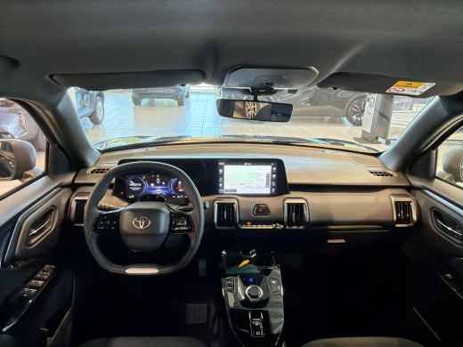 Toyota Urban Cruiser Dynamic 61 kWh ActivLease financial lease