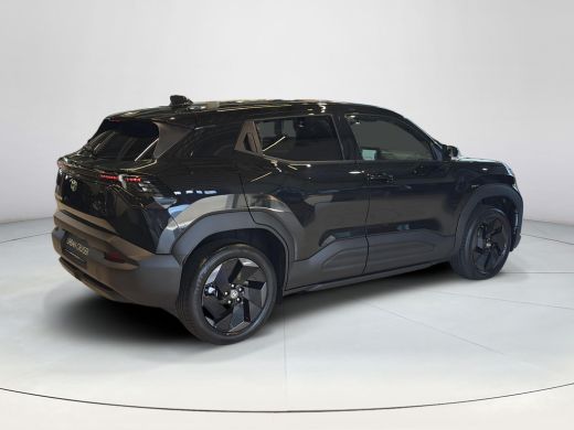 Toyota Urban Cruiser Dynamic 61 kWh ActivLease financial lease