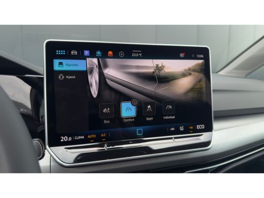 Volkswagen Golf Life Edition eHybrid | 'App-Connect' draadloze smartphone integratie | Achterlichten LED | Achter... ActivLease financial lease